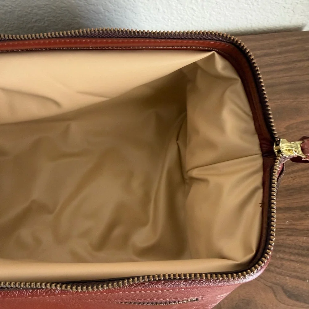 Vintage Brown Leather Zippered Travel Toiletry Dopp Bag Tan Lined Sheldon USA